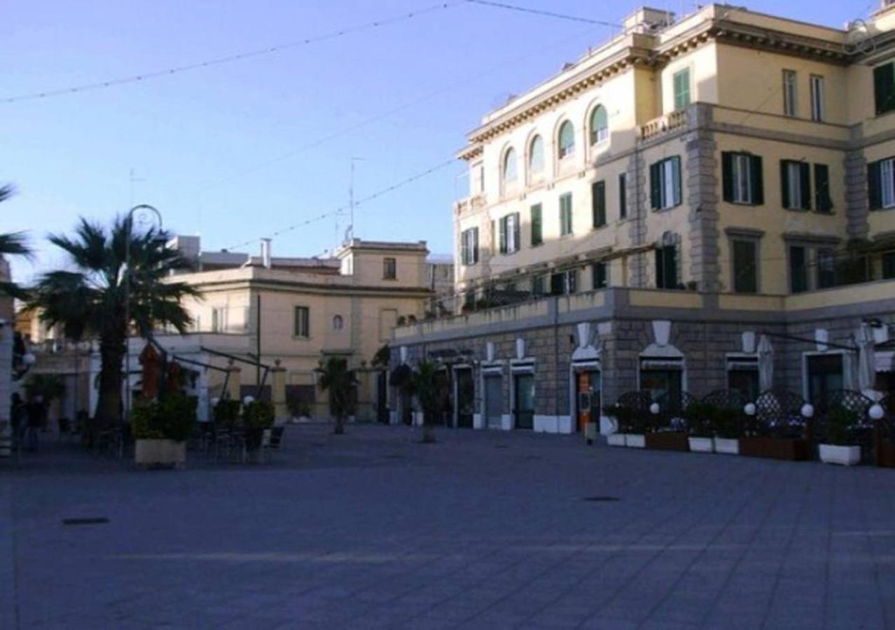 Ferienwohnung Da Sofia, Sea, Nature & Rome Lido di Ostia Exterior foto